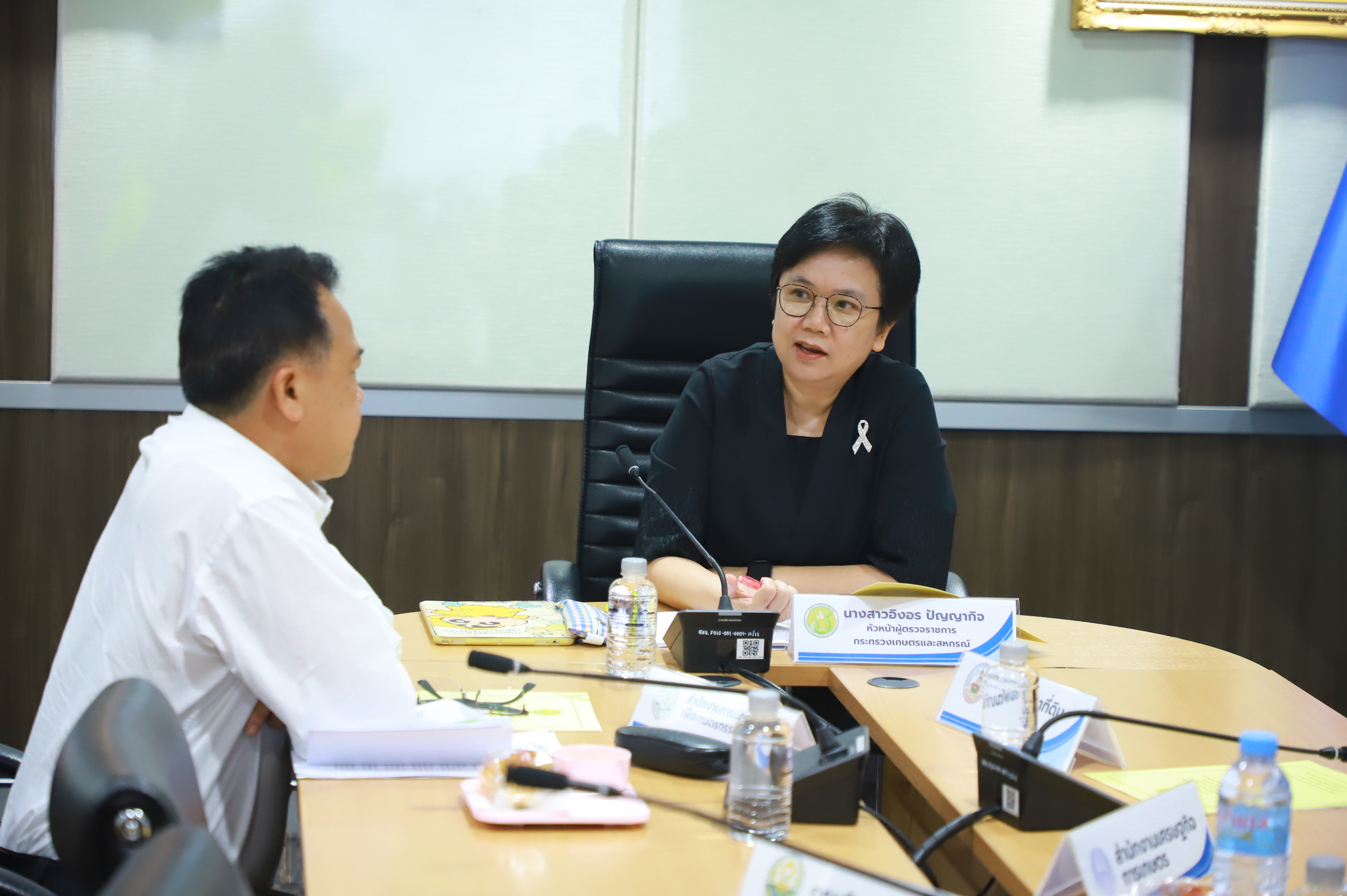 title - ส.ป.ก. ร่วมประชุมหารือเพื่อพิจารณาให้ความคิดเห็นต่อข้อสังเกตุและข้อเสนอแนะของวุฒิสภาต่อประเด็นวิกฤตการณ์ปุ๋ยในประเทศไทยที่ได้รับผลกระทบจากการสู้รบในภูมิภาคตะวันออกกลาง